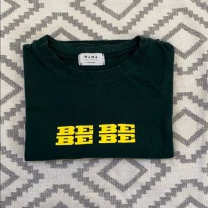 green short sleeve crop top size: small-medium